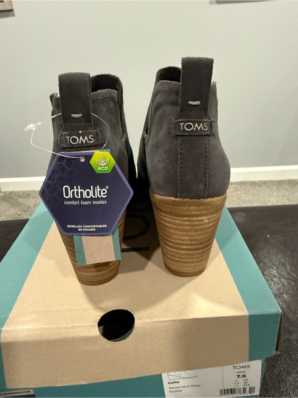 TOMS Kallie Pavement Grey Suede Wedge Ankle Boot - Picture 2 of 5